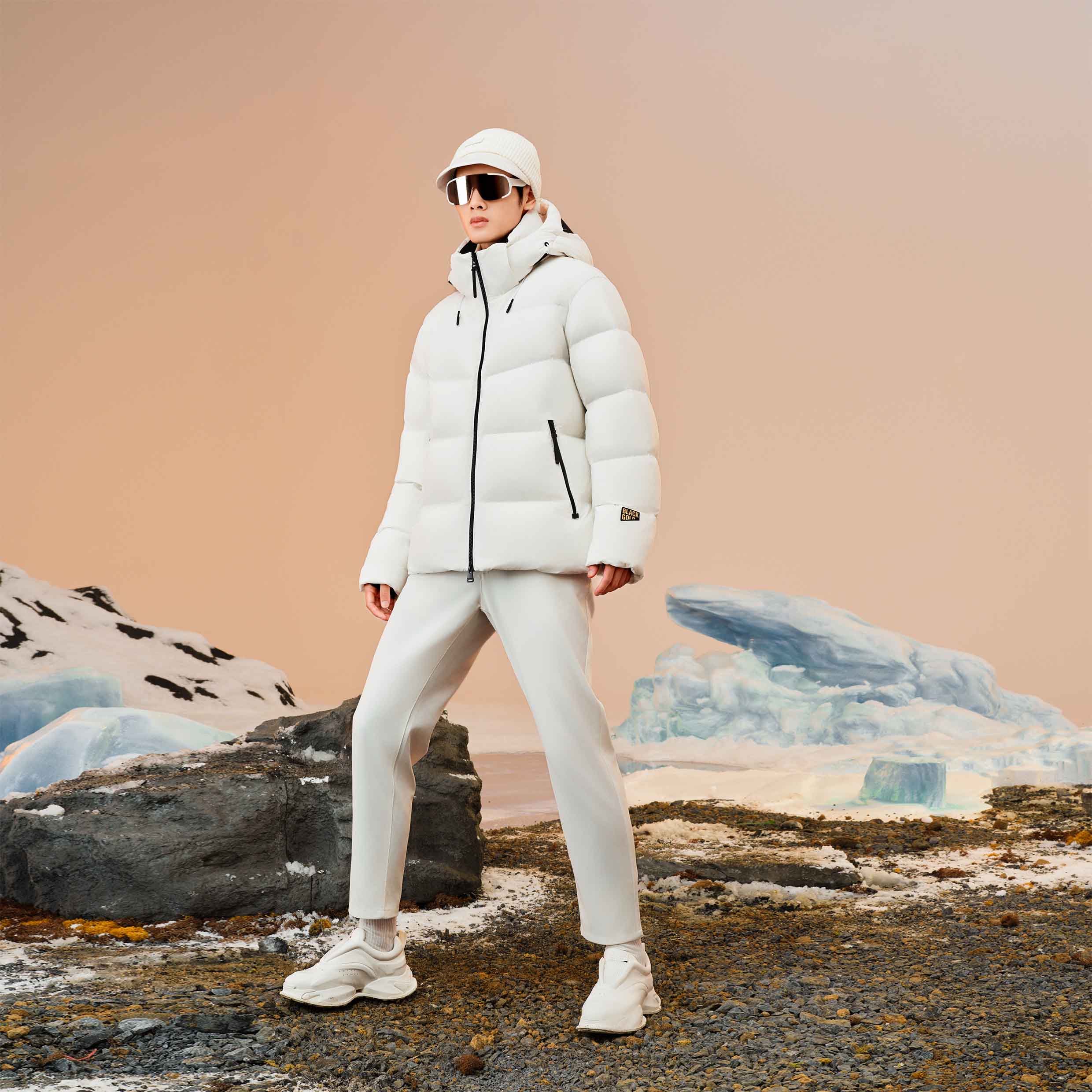 Utility Chic Unisex 5 Grid - White