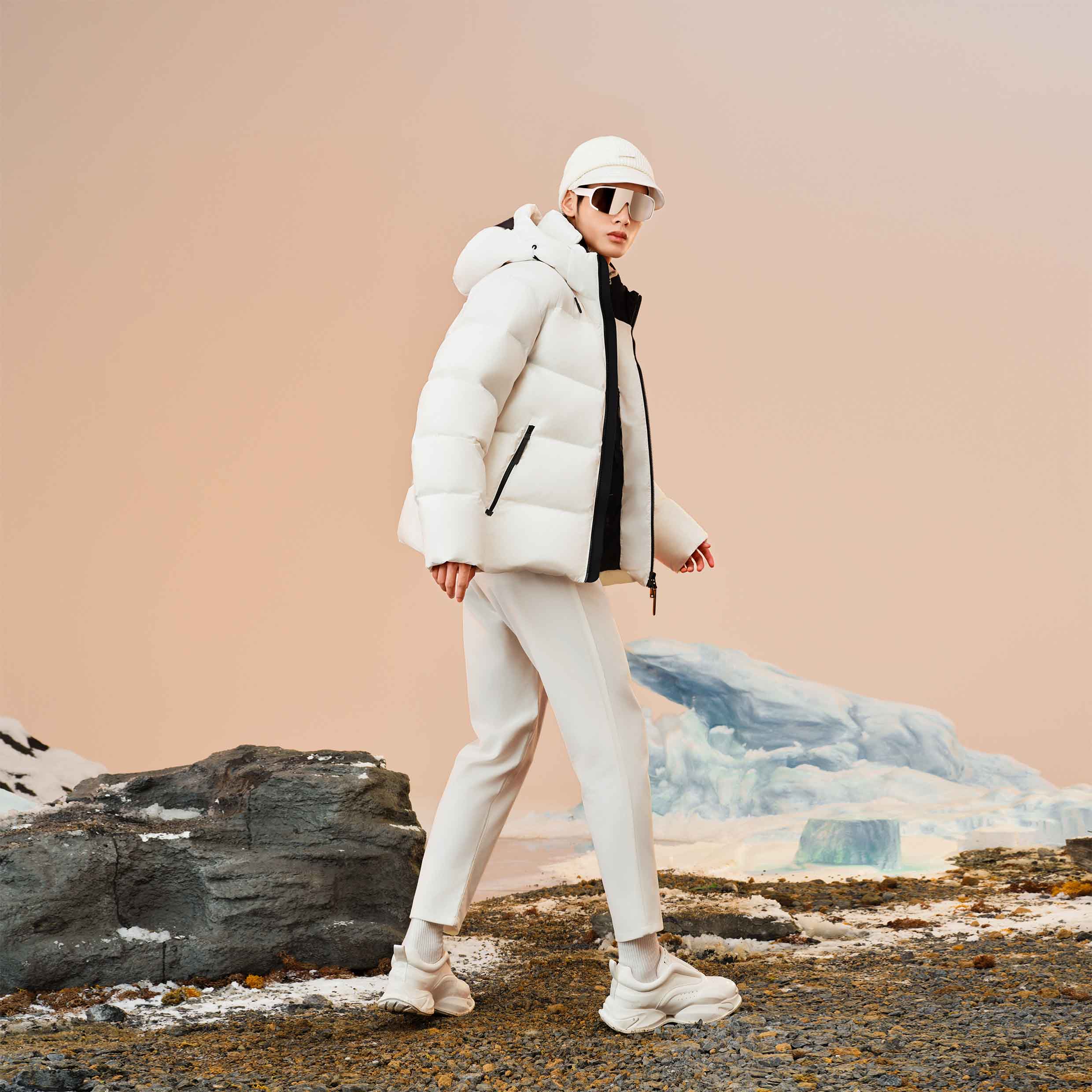 Utility Chic Unisex 5 Grid - White