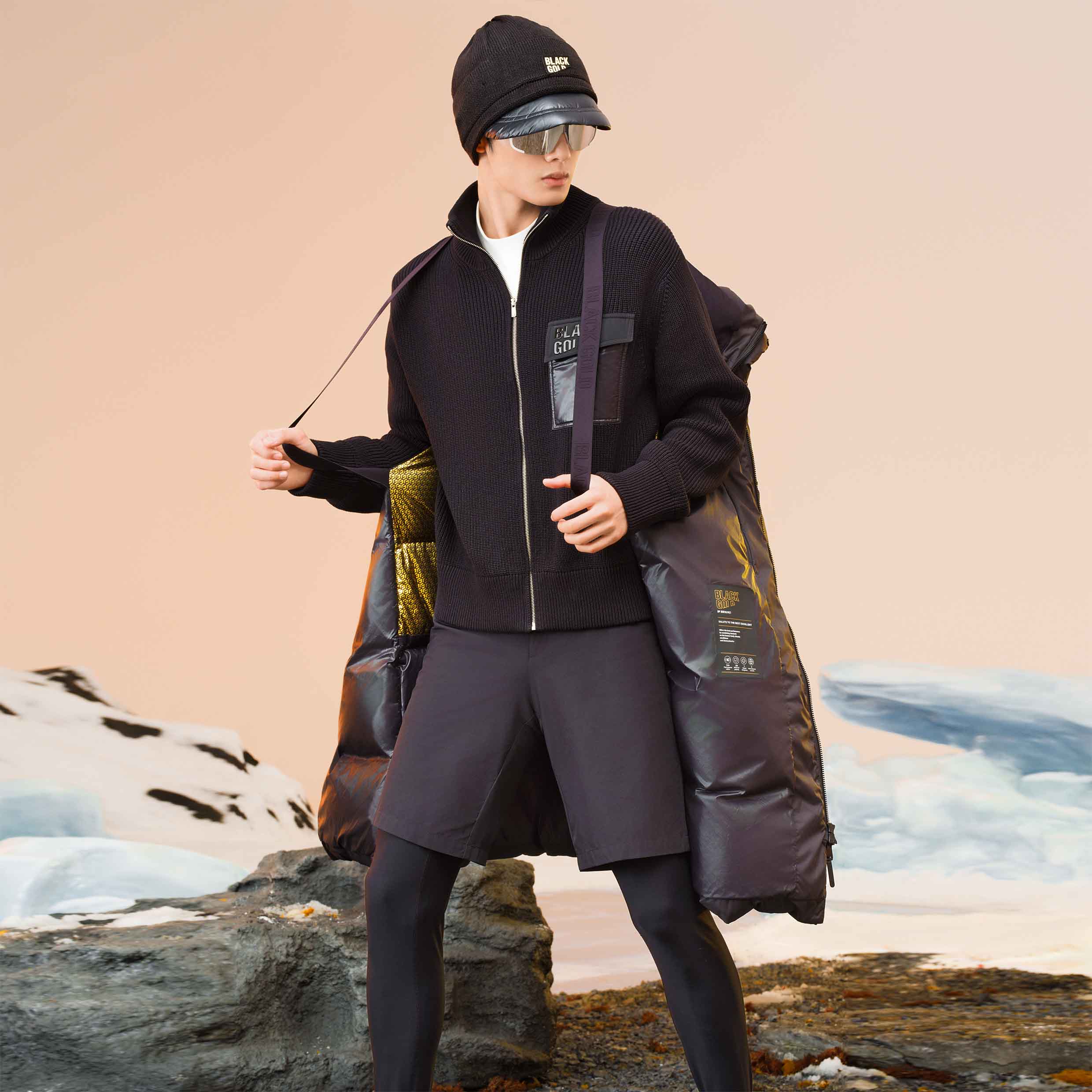 Utility Chic Unisex 6 Grid - Black