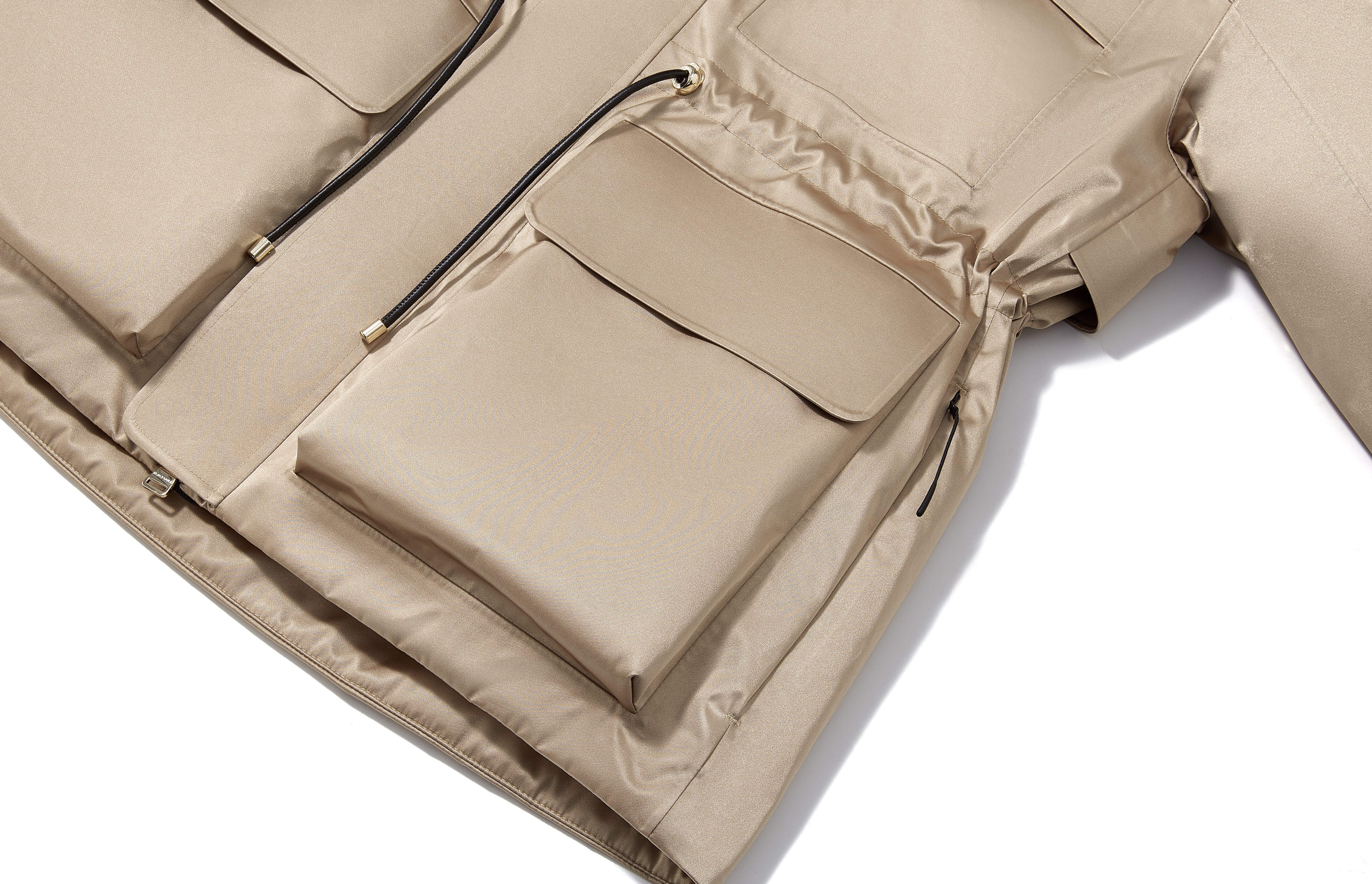 Yang Mi  Signature Look - Yun Brocade Heritage Collection - Wind Shell