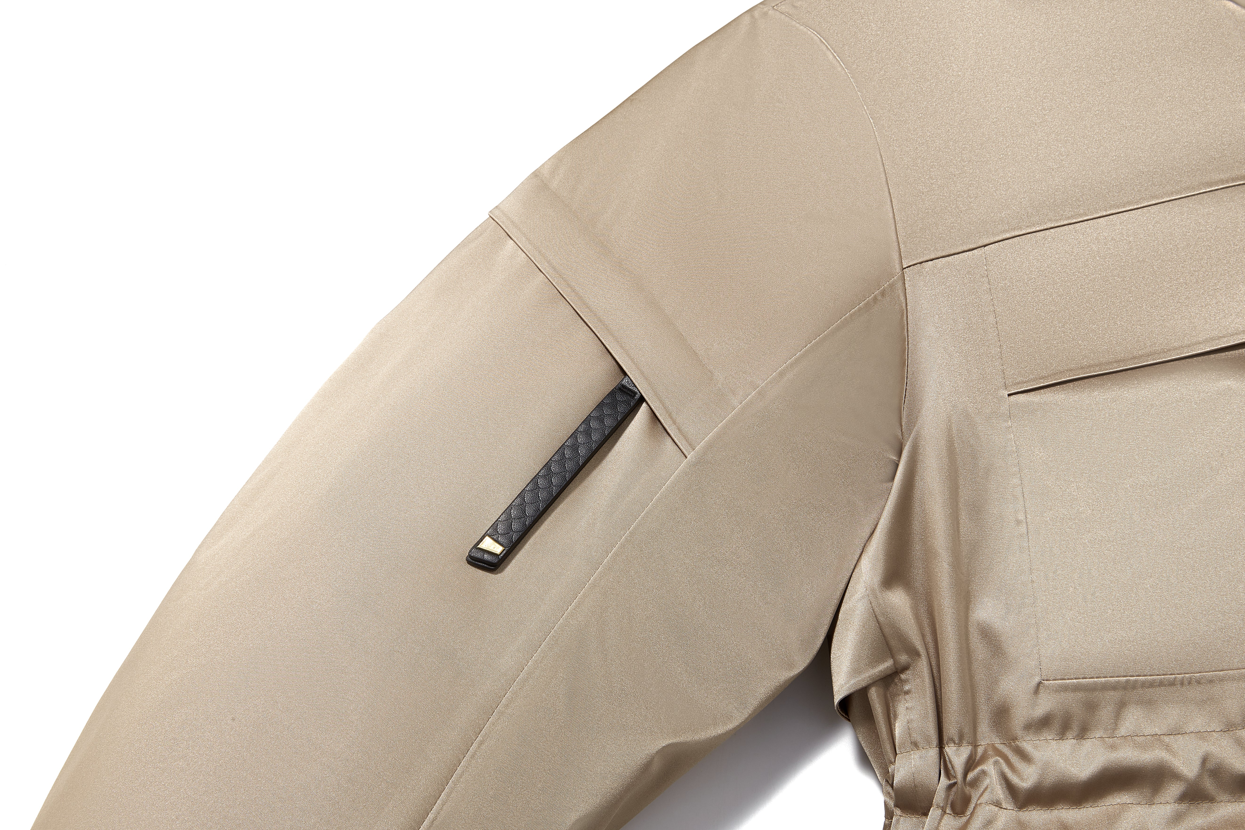 Yang Mi  Signature Look - Yun Brocade Heritage Collection - Wind Shell