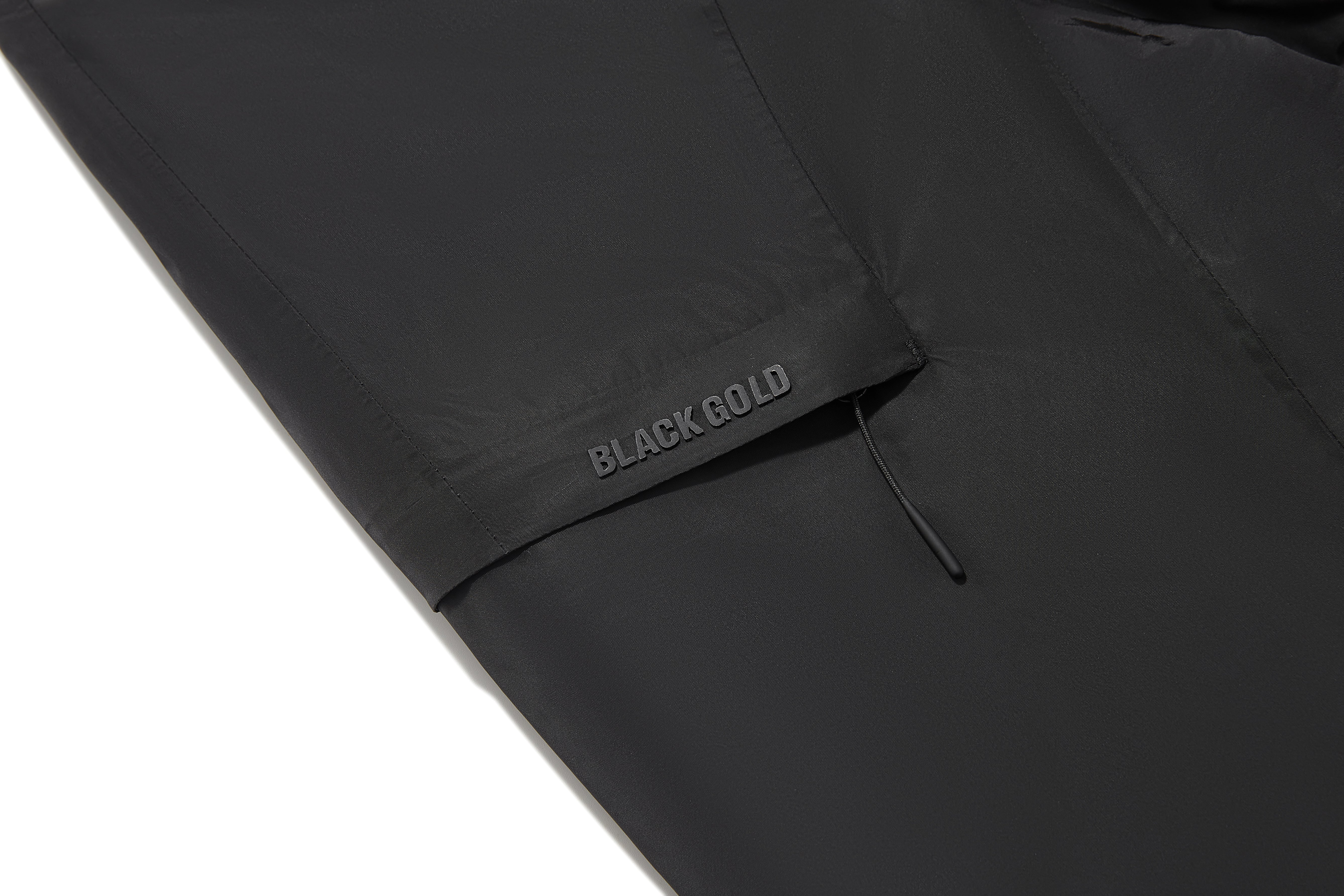 Wind Shell -	Cropped mid-thigh X line down jacket