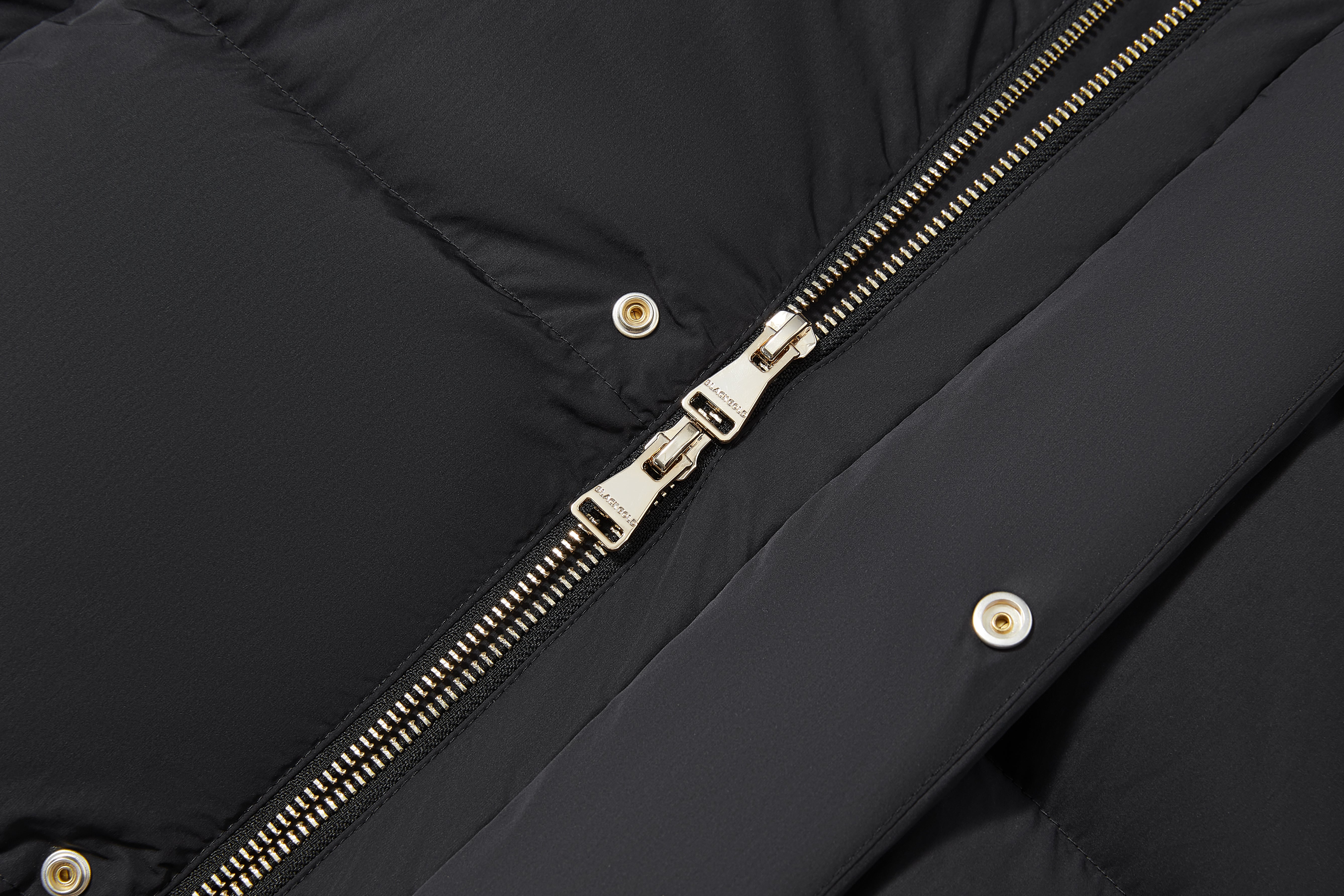 Queen 5 Grid Shorty - Black