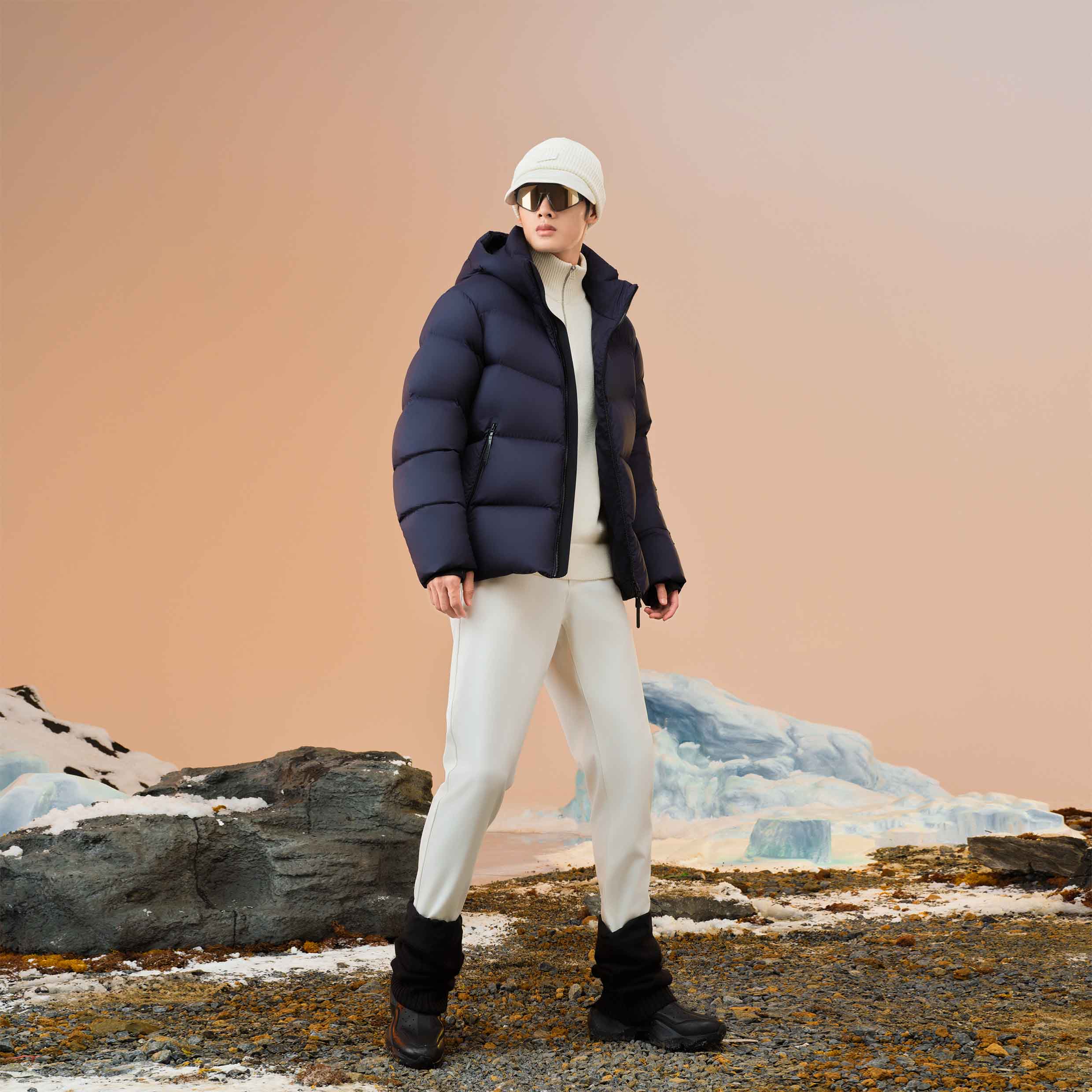 Utility Chic Unisex 5 Grid - Black