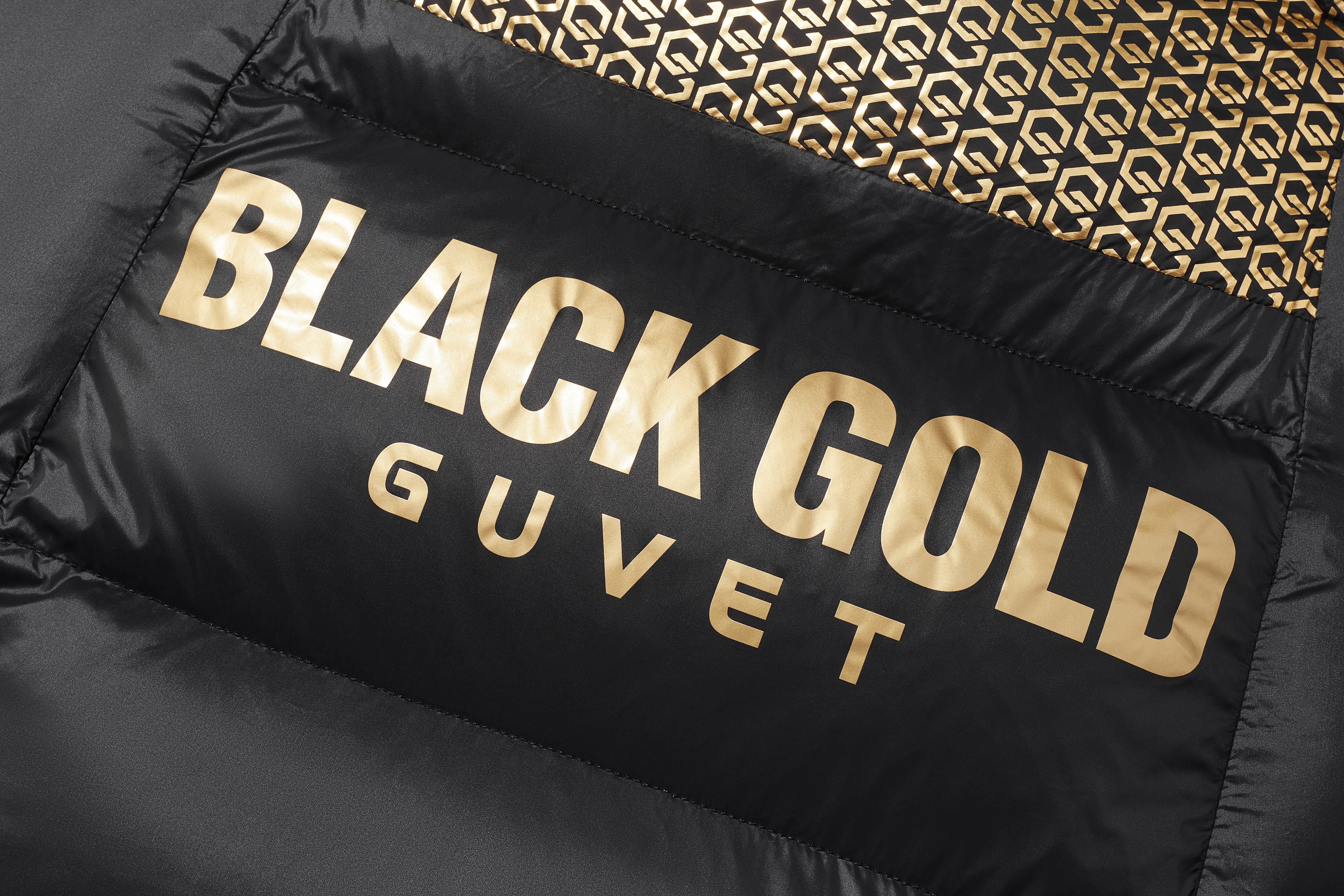 Queen 8 Grid - Black (Slim Fit)